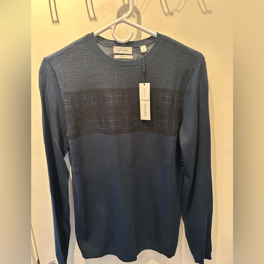 Calvin Klein Men’s sweater
